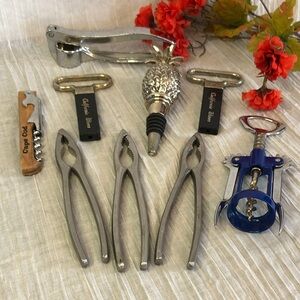 BAR ACCESSORIES 9 bottle corkscrew openers pineapple stopper & 3 nut crackers
